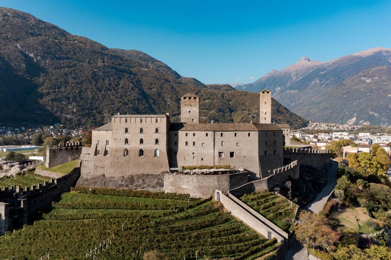 Cuore Di Relais E Chateaux 5 Stelle In Bellinzona City Of Castles -By Easylife Swiss ภายนอก รูปภาพ